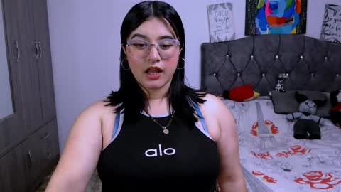 Hanny Parkerr online show from September 24, 5:17 am