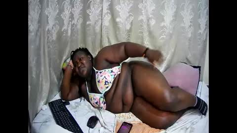 happysonia online show from November 10, 11:49 am