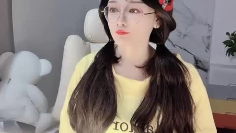 Daisy online show from February 14, 3:54 am