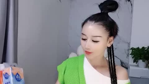 happysweety1688 online show from September 26, 3:09 pm