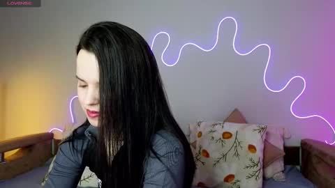 Harleen online show from March 6, 8:05 pm