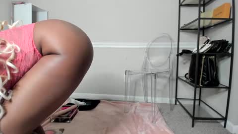 Harmonie Marquise online show from September 8, 10:09 pm