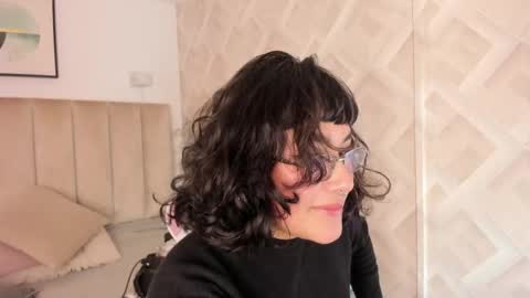 Haru Bonny online show from March 27, 8:09 pm