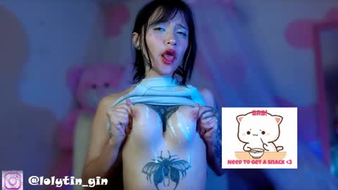 Im Emily and I could be the love of your life    online show from March 31, 4:34 am