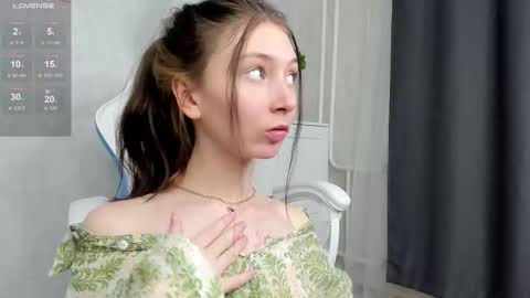 Lola online show from October 13, 10:07 am