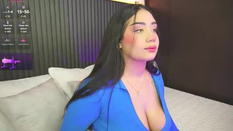 haylie  See you tonight at 8pm Colombia time online show from November 25, 4:14 am