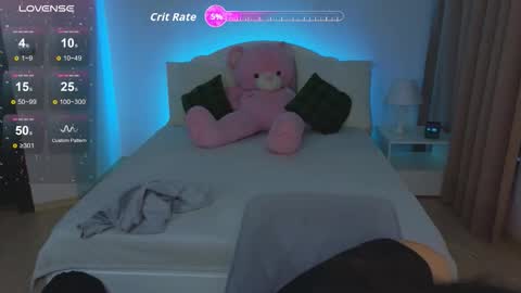 Hayle online show from October 13, 2:14 am