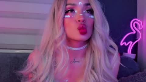 Marie online show from January 8, 10:58 pm