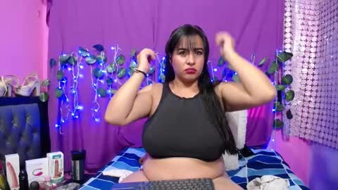 hazel online show from February 12, 7:24 pm