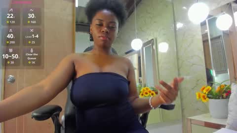 hazel_lanee online show from October 5, 4:17 am
