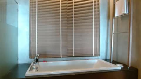 Hazel online show from January 19, 2:04 am