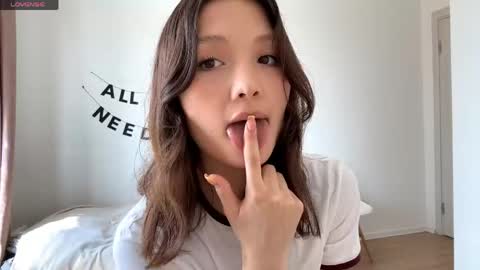Kira online show from May 7, 10:19 am