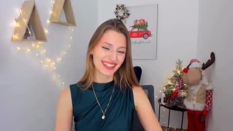 heartedlove_1 online show from January 8, 11:36 am