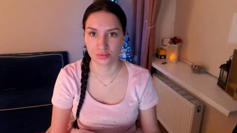 Heaven girl online show from January 22, 2:24 pm