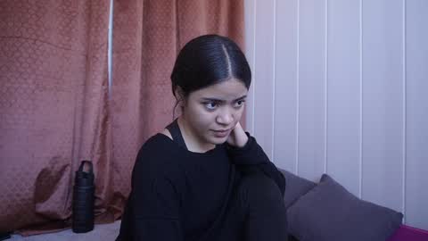 hecate333 online show from December 9, 9:49 am