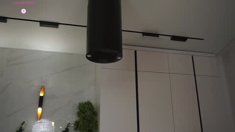 Nika next stream  200pm GMT online show from November 7, 1:49 pm