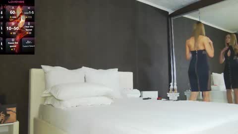 Helen online show from September 22, 2:15 pm