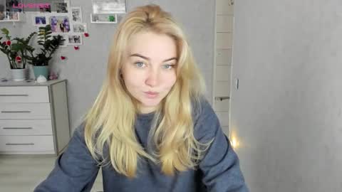 Helen sven online show from December 18, 9:47 am