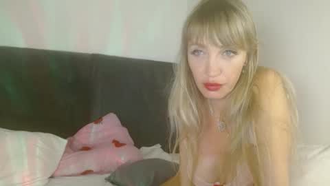 Helen online show from February 22, 3:02 pm