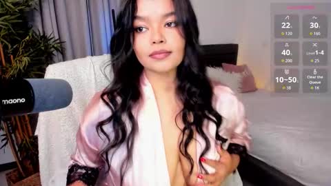 helen_miller online show from March 7, 1:23 am