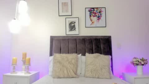 Helen  online show from April 12, 1:03 pm