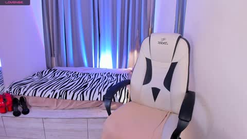 Helena online show from December 8, 1:58 pm