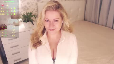 Helena Bonham online show from December 12, 3:21 am