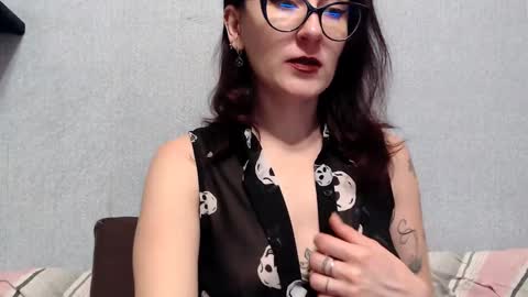 HelenRed online show from December 30, 9:59 am