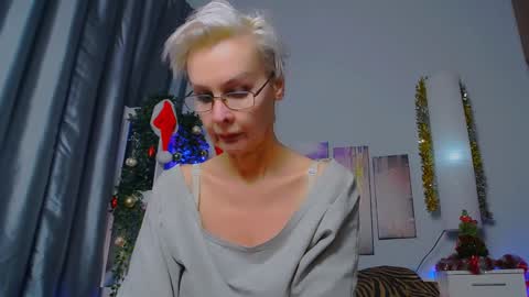 Helga online show from January 12, 10:33 pm