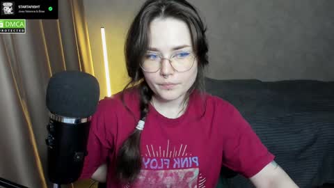 Red online show from January 19, 7:37 pm