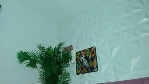 hellen     online show from November 8, 7:08 pm