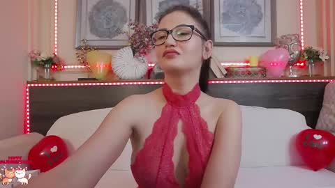    online show from February 14, 4:15 am