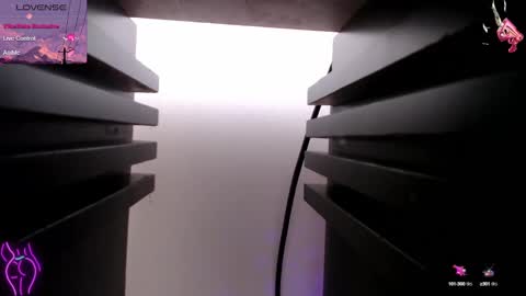 Candy online show from December 12, 6:10 pm