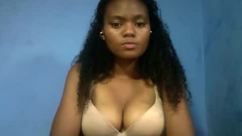 herisse01 online show from March 30, 4:28 pm