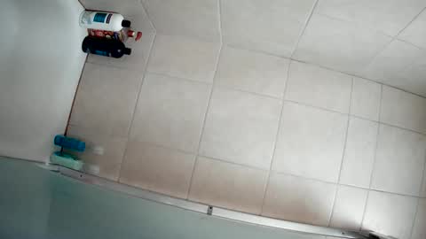 Highnesscali37 online show from January 14, 9:35 am