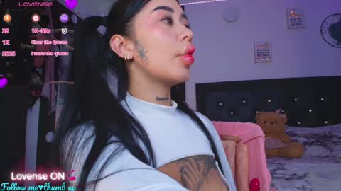 LUNA new account  FOLLOW ME online show from January 26, 9:51 pm