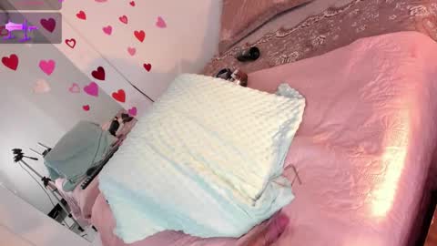  Hilary  online show from October 2, 7:52 pm