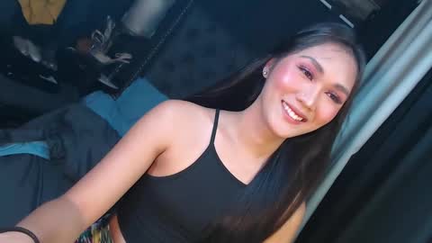 yuricah online show from January 10, 5:15 am