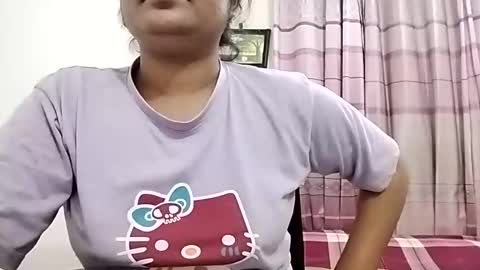 himuhimu22 online show from March 3, 2:01 pm