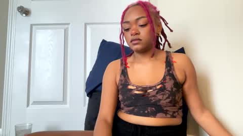 angelbabi online show from March 3, 2:42 pm