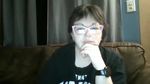 Bella online show from February 12, 4:33 am