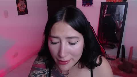 Hitomi Arata online show from September 16, 8:06 pm