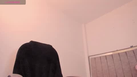 holly_16 online show from February 20, 12:31 am