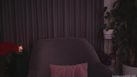 Holly Linder online show from October 22, 1:54 am