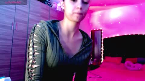 Juli online show from November 11, 3:46 am