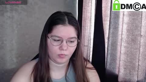 Welcome guys  Pleasure to see you all here  My name is MichaelaTip menu is active Private is open  online show from February 20, 5:28 am