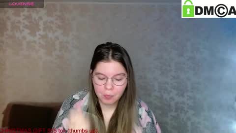 Welcome guys  Pleasure to see you all here  My name is MichaelaTip menu is active Private is open  online show from December 23, 2:45 am