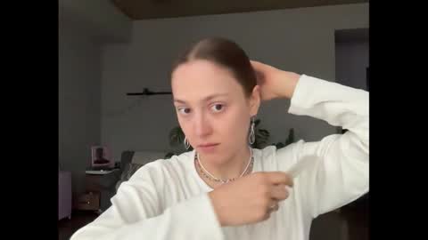 dori not holy get my tg channel with link from description under last photo online show from September 19, 12:59 pm