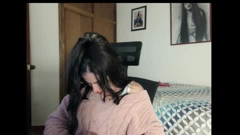 Honey Aynu online show from October 4, 10:36 pm