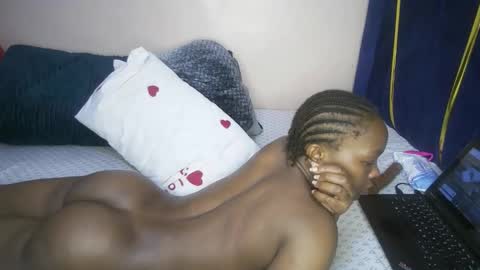 honey_nubia0 online show from March 20, 11:09 pm